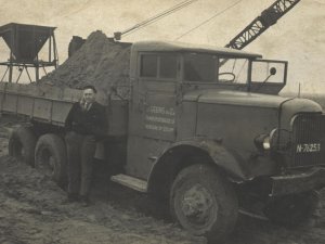 Mack (collectie P. Pietjouw)
