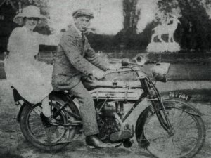 3,5 pk ééncilinder Simplex met Fafnir motor, 1914. 