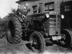 Hanomag tractor 