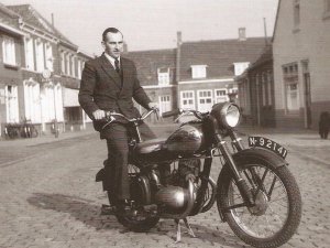 Jawa Twin motor.