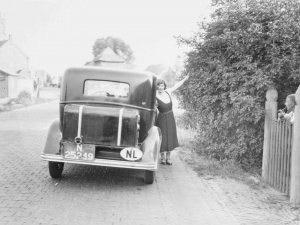 Ford B Tudor, Orthen, 1935 (collectie Erfgoed 's-Hertogenbosch)