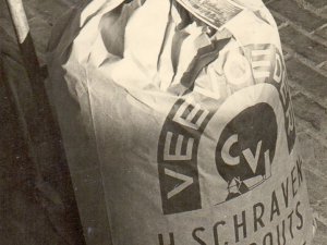 Veevoeder van de firma Schraven-Eijsbouts (Collectie M. Leyten-Schraven)