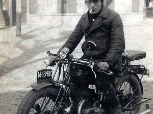 FN 350 cc zijklep "Sahara" (collectie Van den Berg)