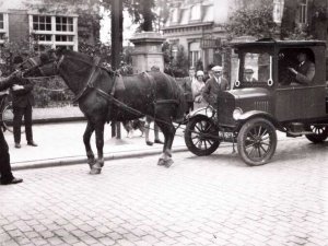 N-19653 T-Ford (foto: Fotopersbureau Het Zuiden. Bron: Regionaal Archief Tilburg)