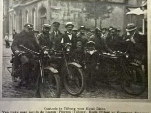 Harley-Davidson en Indian (bron: Het Motorrijwiel)