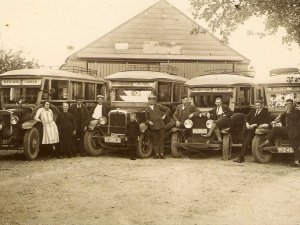 Chevrolet (collectie A. Bouman. Bron: Historische Reeks Land van Heusden en Altena dl. 24)