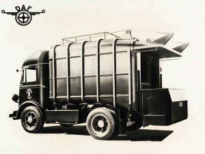 Autocar vuilniswagen (collectie NCAD)