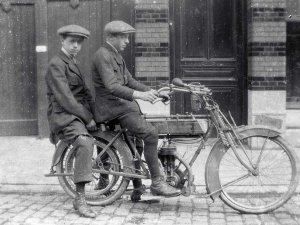New Hudson 1913 (collectie F. v.d. Laarschot)