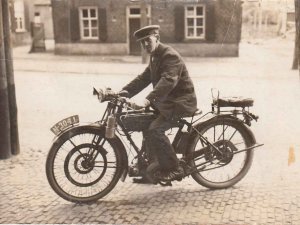 N-3041 Omega (Foto: H.A.O. Sandtmann, coll. St. Uden-archief van Bressers)