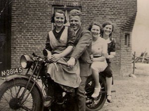 Triumph 1928 (c. 1934). Foto: collectie J. Lange