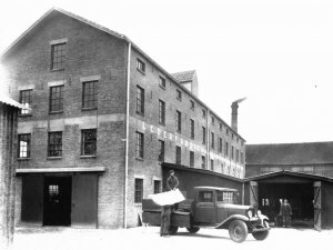 Chevrolet (Fotopersbureau Het Zuiden; collectie SALHA)