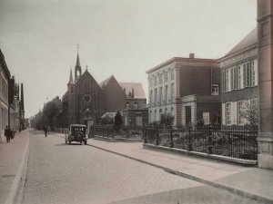 N-4381 Foto: Artur Klitzsch, Den Haag (collectie Regionaal Archief Tilburg)