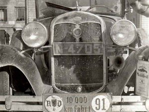 N-4705 Ford tijdens de 10.000 km. rit, 1931 (collectie I. Ramselaar-van der Meulen)