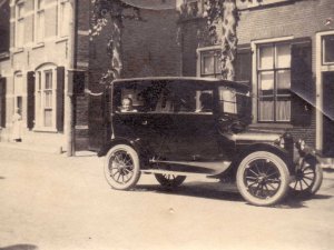 Chevrolet, c. 1920 (collectie M. van Well-Hagemeijer)