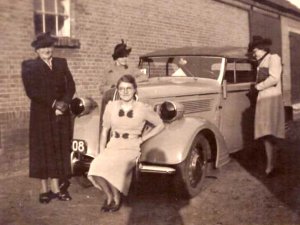 Opel (bron: Oelbroecks Heem, november 2017)
