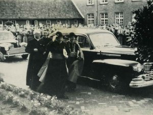Lincoln en Peugeot (collectie BHIC)