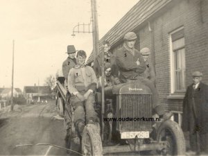 Fordson (bron: www.oudwoerkum.nl)