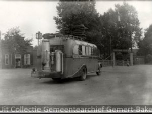 Bedford (Fotopersbureau Het Zuiden, collectie GA Gemert-Bakel))