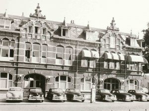 Dodge (foto: Fotopersbureau Het Zuiden; collectie Erfgoed 's-Hertogenbosch)
