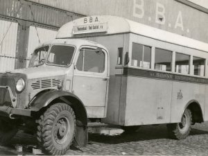 N-67136 Bedford met noodcarrosserie (collectie J. Lemmens)