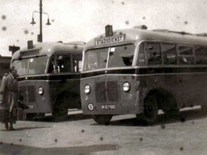 Bron: Langs de wegen (B)
