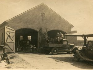 Ariel; Esch, c. 1935 (bron: BHIC)
