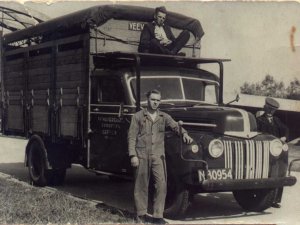 Ford (bron: collectie Th. Waijers)