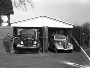 International en Ford (bron: Deurnewiki)