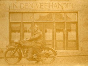 Indian (collectie P. Beerens-Boekhout)