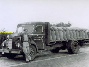 N-96176 De Soto (collectie Oudetrucksenmeer)