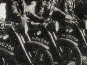 N-56257 Bron: Dagboek van een motor-ordonnans