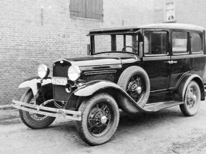 Ford (coll. S. Donders)