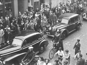 Opel (Foto: Frans Kuit; © Brabant Collectie. Bron: Erfgoed 's-Hertogenbosch)