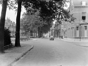 Opel (Foto: Fotopersbureau Het Zuiden. Bron: Erfgoed 's-Hertogenbosch)