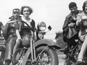 Harley-Davidson (Bron: coll. A. v. Hoorn)