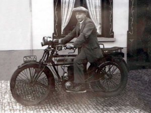 N-26282 Gillet (bron: Transport-History.com)