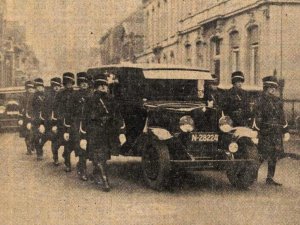 Chevrolet (bron: Dagbl. van Noord-Brabant, 25 jan. 1935)