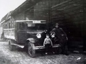 Ford AA (Bron: collectie Heemkunde Stevensbeek 50)