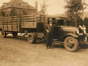 Ford? (coll. A. van Hoorn)