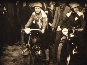 Bron: film Motorcross St. Oedenrode 1946; coll. Joop van Lankvelt