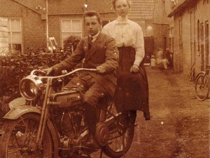 Harley-Davidson (coll. P. van Ham)