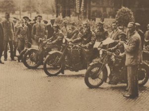 Bron: Arnhemsche Courant, 23 juli 1927