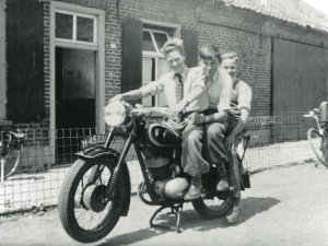 DKW (Bron: Heemkundekring Zeeland, coll. Wim Keeris)