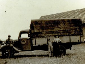 N-46352 Ford (bedrijfscollectie Van Dingenen)
