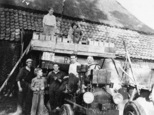 Munsters (MCE) Bron: coll. BHIC
