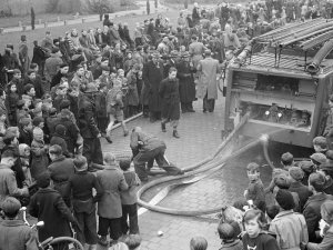 Ford V8 (Foto: Daan Scholte. Bron: coll. Stadsarchief Oss)