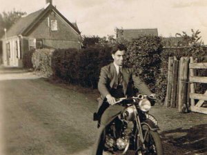 DKW (bron: heemkundekring Land van Gastel)