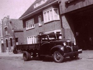 Dodge (Bron: oude foto's van Dongen)