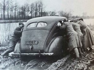 Ford (herkomst: "Krijgsgeschiedenis Nederlandse Landmacht")