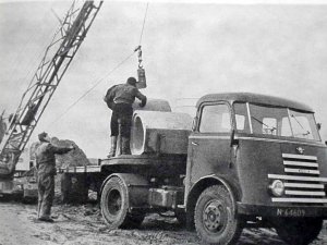 DAF (bron: De Dafbode, feb. 1952)
